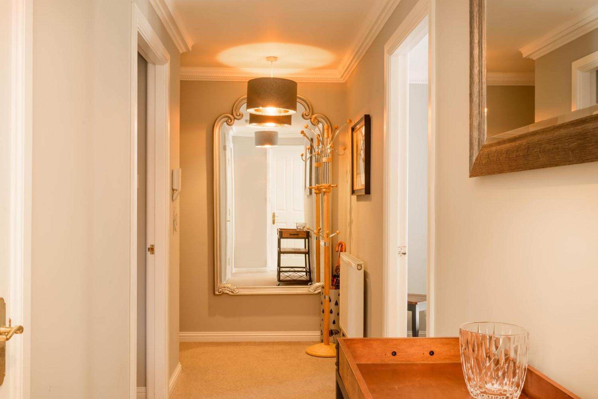 Joivy Gorgeous Flat Near The Scotland Gallery Edinburgh Exterior photo